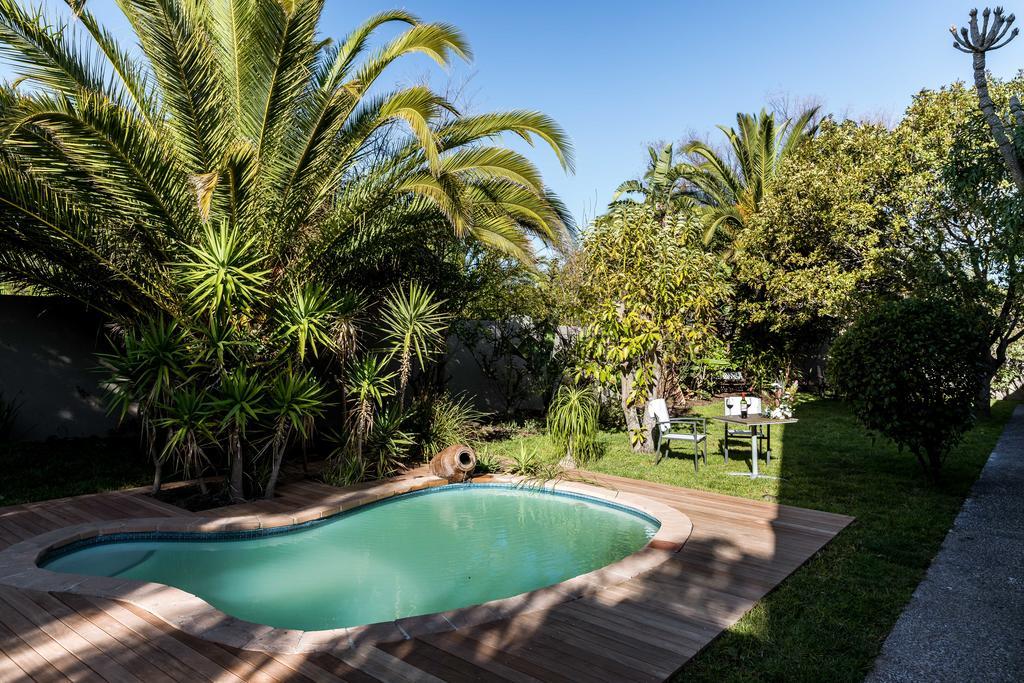 Le Petit Chateau Guest House Durbanville Zewnętrze zdjęcie